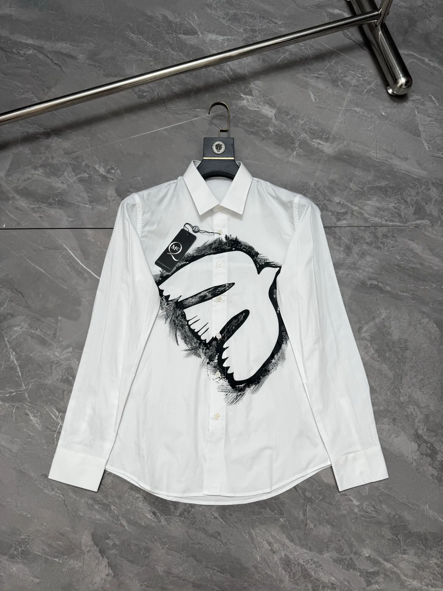 Alexander Mc Quee · Sizes：38.39.40.41.42